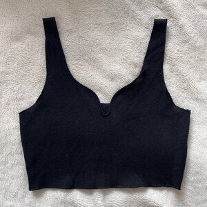 Zara | Black knit plunge neckline sleeveless crop top | Size M